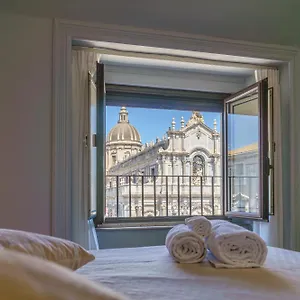 Bed & Breakfast La Finestra Sul Duomo